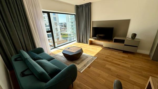 Apartament de închiriat cu 2 camere - One Cotroceni - Parcare inclusă