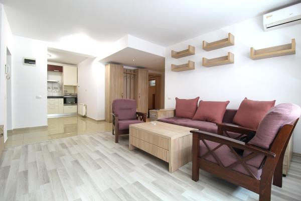3 camere - Marriott - demisol - bloc nou