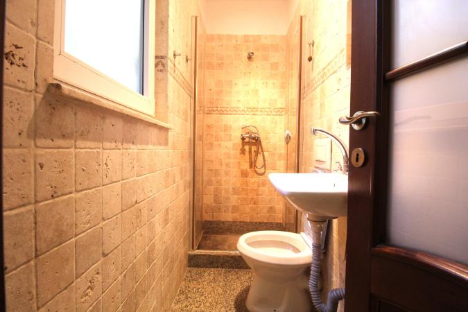 Apartament în vilă - Cotroceni - Parter înalt - Eroilor
