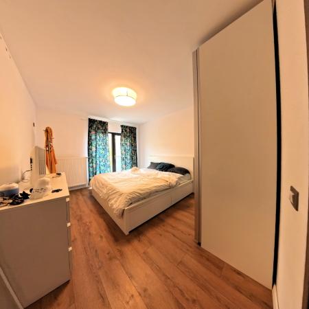 Casa - Curte - Brancuși - 3 Camere - Nemobilată