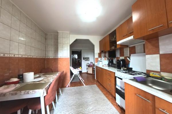 2 camere - decomandat - Ghencea - etaj 4/10