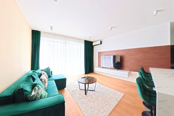 2 camere - Timpuri Noi ONE