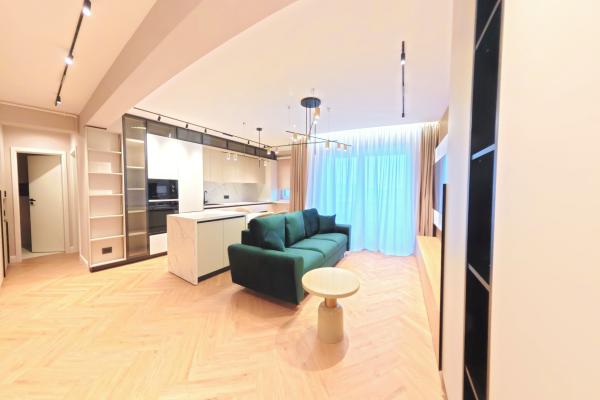 2 camere - Mihai Bravu