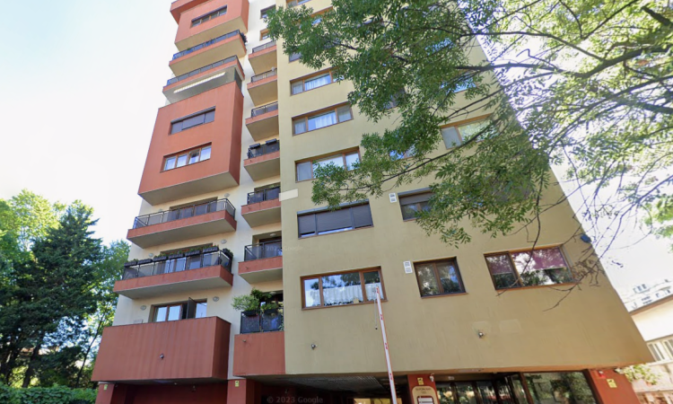 Apartament 3 camere – Popa Nan – Bloc 2008, spațios, luminos, cu parcare