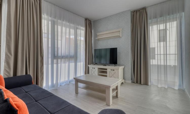 Apartament 2 camere Decebal, Lux, 68mp