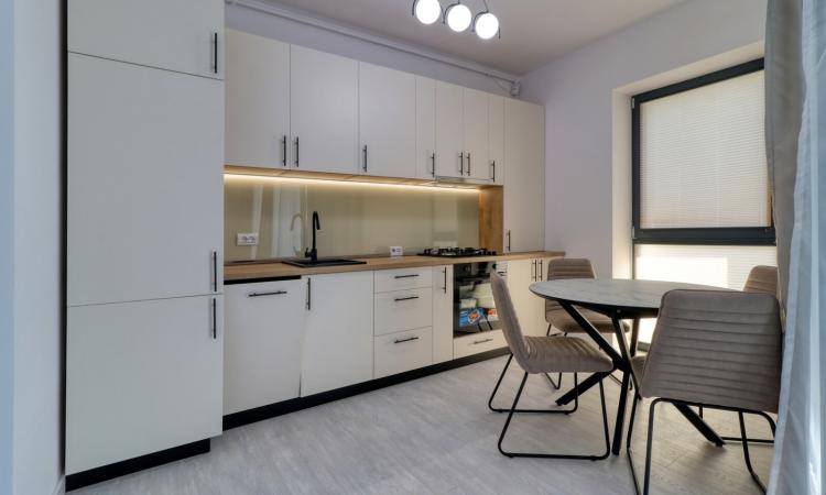 Apartament 3 camere, 78mp, Decebal