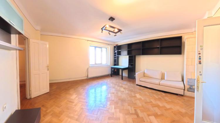 Inchiriere/Vanzare Ultracentral, Apartament Rezidential sau Societate, 3 camere + Reception