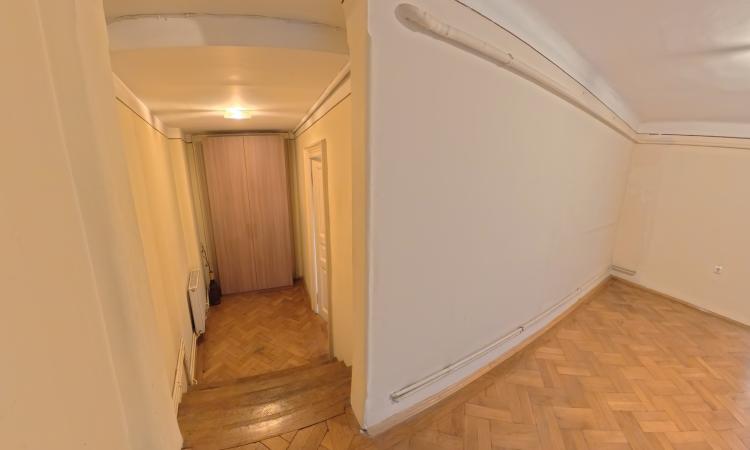 Inchiriere/Vanzare Ultracentral, Apartament Rezidential sau Societate, 3 camere + Reception