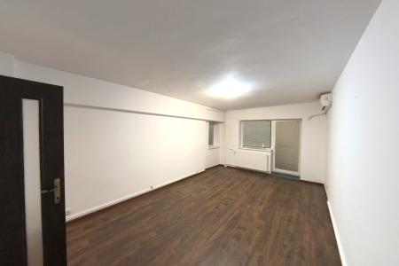 Unirii - Duplex destinat Birouri/Firme, 4 Camere, Instalatie electrica profesionala de lucru