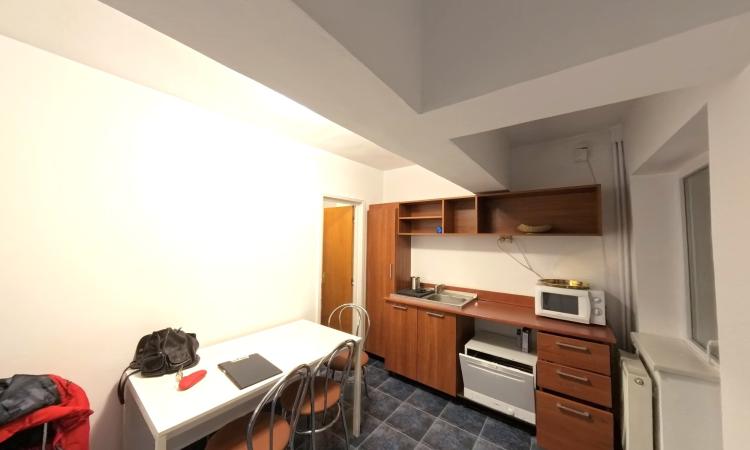 Unirii - Duplex destinat Birouri/Firme, 4 Camere, Instalatie electrica profesionala de lucru