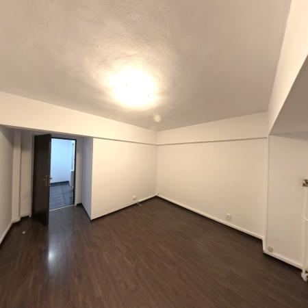 Unirii - Duplex destinat Birouri/Firme, 4 Camere, Instalatie electrica profesionala de lucru