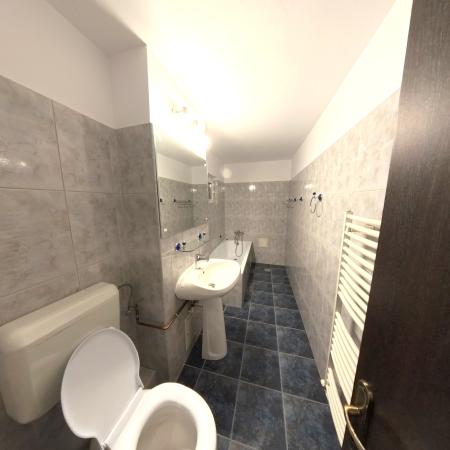 Unirii - Duplex destinat Birouri/Firme, 4 Camere, Instalatie electrica profesionala de lucru