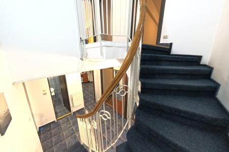 Unirii - Duplex destinat Birouri/Firme, 4 Camere, Instalatie electrica profesionala de lucru