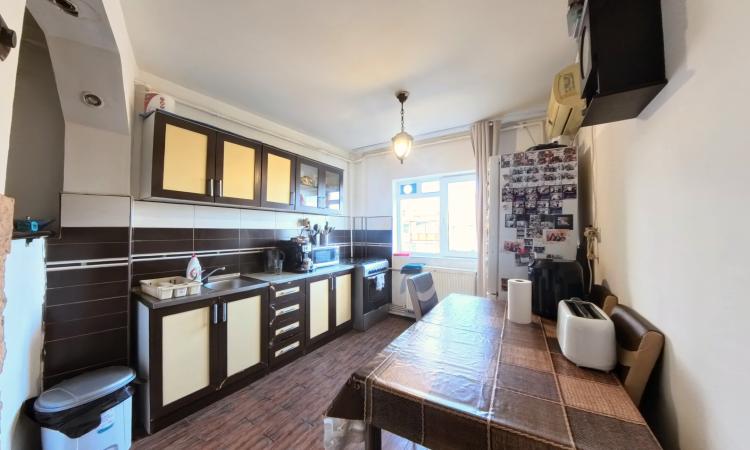 3 Camere - Gorjului - Strada Răsăritului