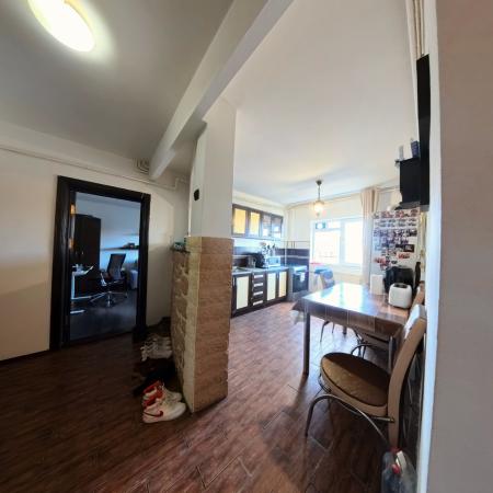 3 Camere - Gorjului - Strada Răsăritului