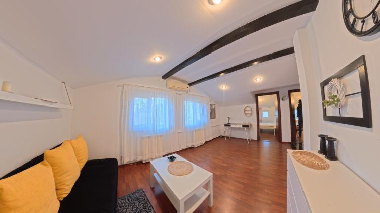 Apartament 2 camere, Modern si Luminos. Vila