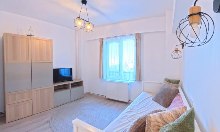 Apartament Lux 3 camere, Piata Muncii, Nou