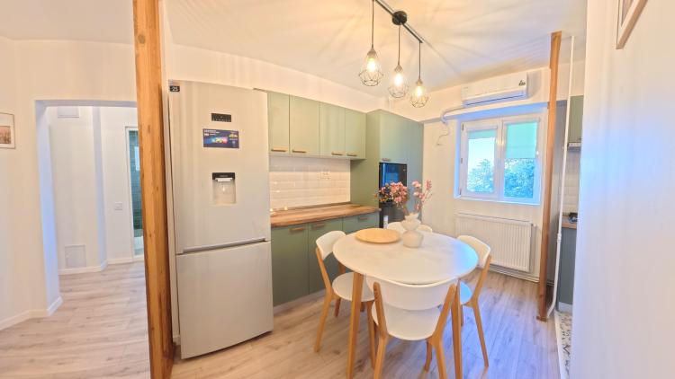 Apartament Lux 3 camere, Piata Muncii, Nou
