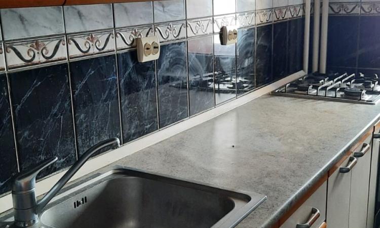 Strada Colentina, 2 camere, balcon mare