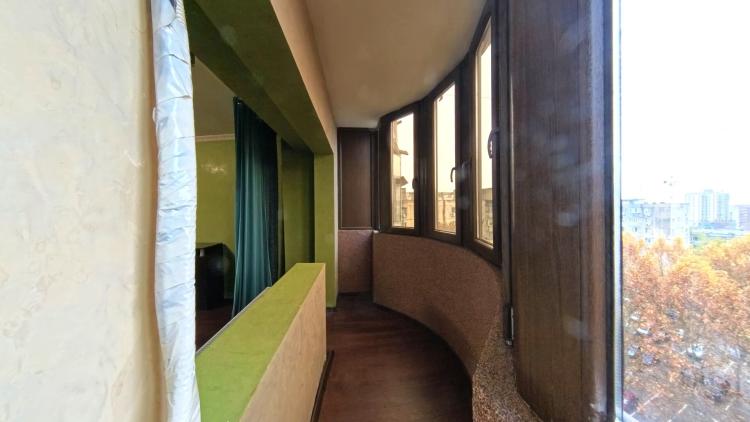 Garsoniera - Metrou Apărătorii Patriei