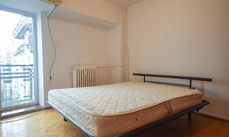 Apartament 3 camere - Bulevardul Unirii