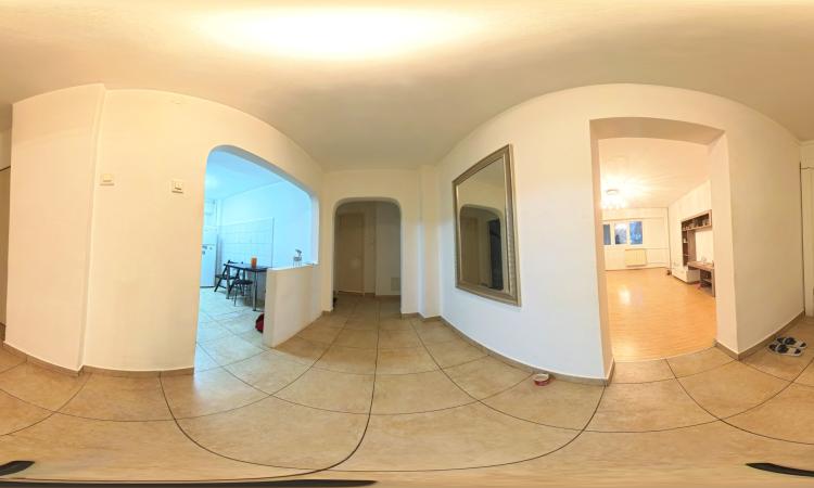 3 Camere, Birouri sau Locuinta, Camera de Comert, Disponibil si Nemobilat