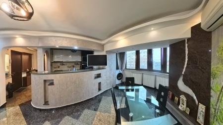 2 Camere decebal, Interior Lux, Zona Principala