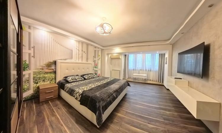 2 Camere decebal, Interior Lux, Zona Principala