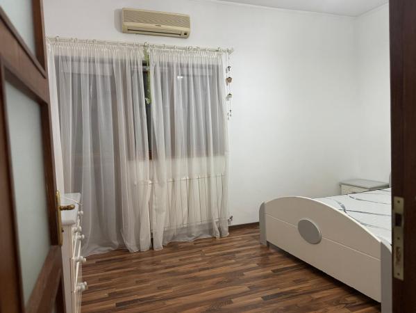 Apartament 2 camere 78 m² – Şos. Giurgiului, decomandat, balcone, centrală proprie