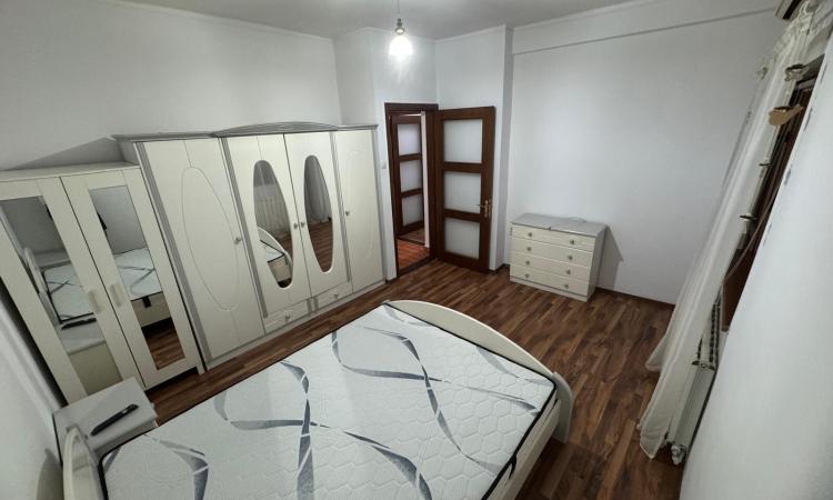 Apartament 2 camere 78 m² – Şos. Giurgiului, decomandat, balcone, centrală proprie