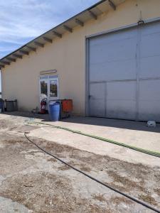 Ferma Zootehnică– Satchinez,  | 9,5 ha teren,vanzare sau schimb pentru jumatate din valoare