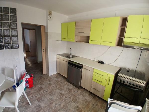 3 camere 74 m² de închiriat – Nerva Traian / Octavian Goga / Unirii
