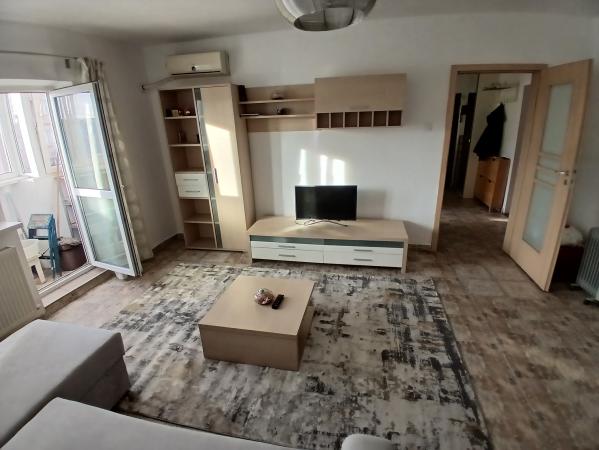 3 camere 74 m² de închiriat – Nerva Traian / Octavian Goga / Unirii