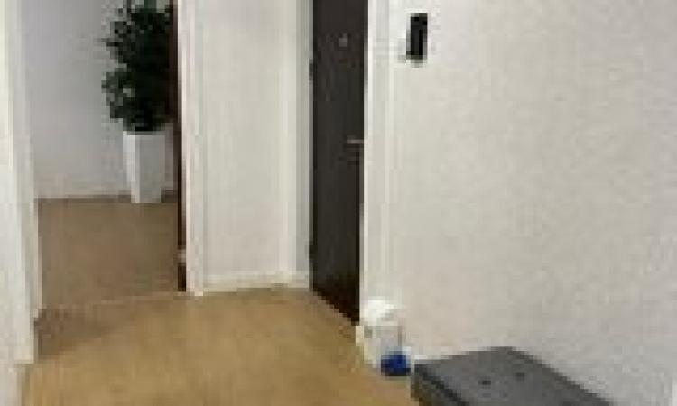Apartament 2 camere decomandat de vânzare în Berceni / Piața Sudului, bloc reabilitat