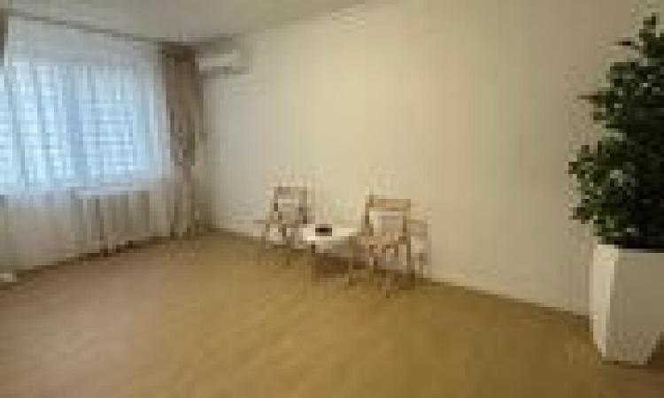Apartament 2 camere decomandat de vânzare în Berceni / Piața Sudului, bloc reabilitat