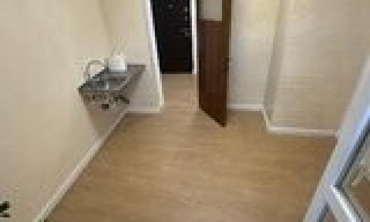 Apartament 2 camere decomandat de vânzare în Berceni / Piața Sudului, bloc reabilitat