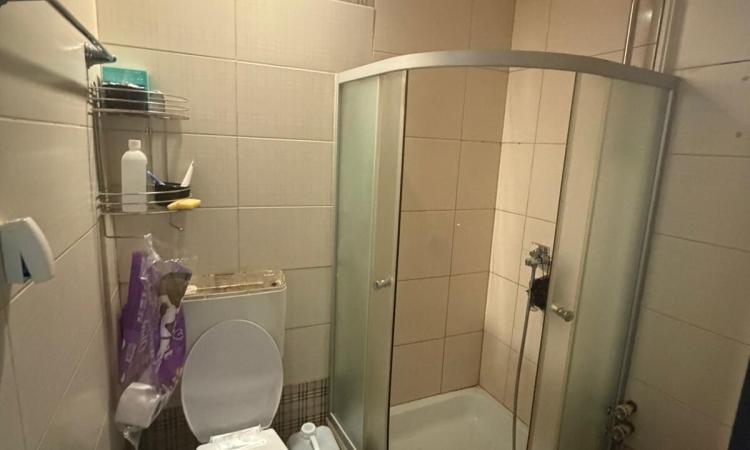 Apartament Parter in Vila, 4 Camere, Birouri si Firme, B.dul Unirii