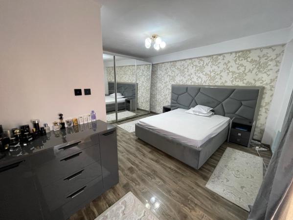 Casa Complet mobilata, ZonaTraian, Locuinta sau Birou, Curte Proprie mare