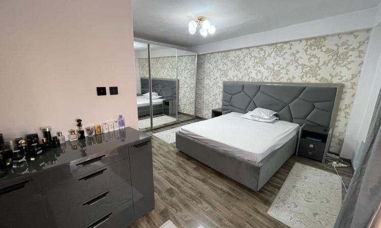 Casa Complet mobilata, ZonaTraian, Locuinta sau Birou, Curte Proprie mare