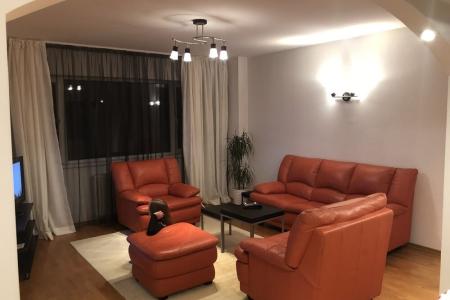 Piata Alba Iulia - Rond Alba Iulia - bloc nou - Bld. Unirii