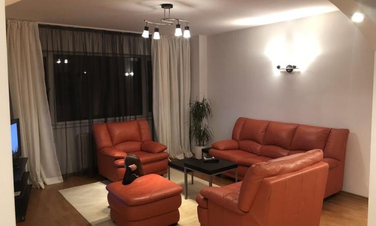 Piata Alba Iulia - Rond Alba Iulia - bloc nou - Bld. Unirii