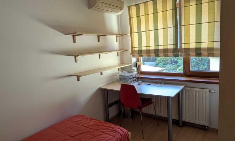 Vila curte proprie, Alba Iulia, 7 Camere, Mobilata