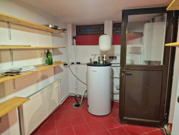 Vila curte proprie, Alba Iulia, 7 Camere, Mobilata