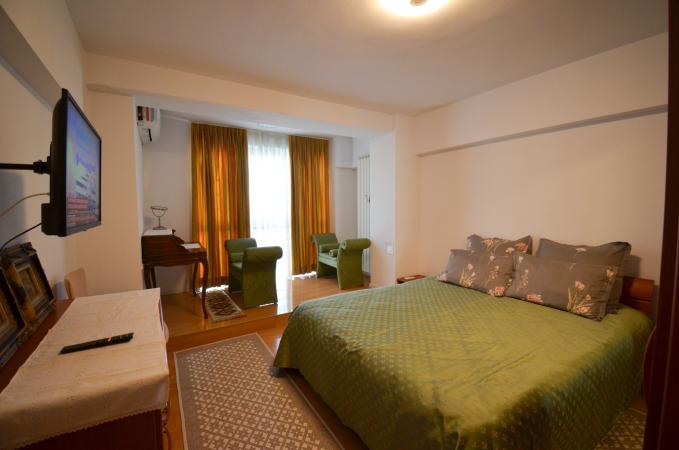 Apartament 3 camere | Burebista