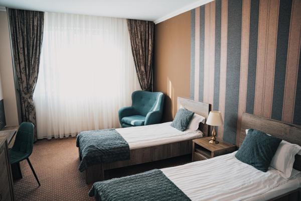 Hotel 3★ de vânzare sau inchiriat – Oradea | Complex hotelier complet