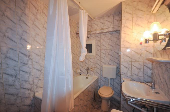 Apartament de 3 camere | Bulevardul Unirii
