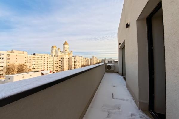 2 Camere - Central - Bloc nou