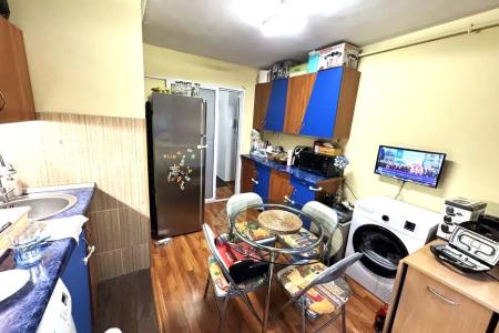 Vanzare apartament 2 camere, parter, loc de parcare, Parcul Copiilor