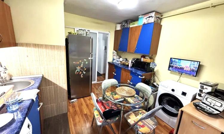 Vanzare apartament 2 camere, parter, loc de parcare, Parcul Copiilor