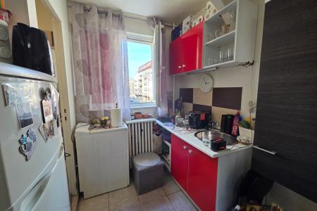 Garsoniera pentru investitie | Titan